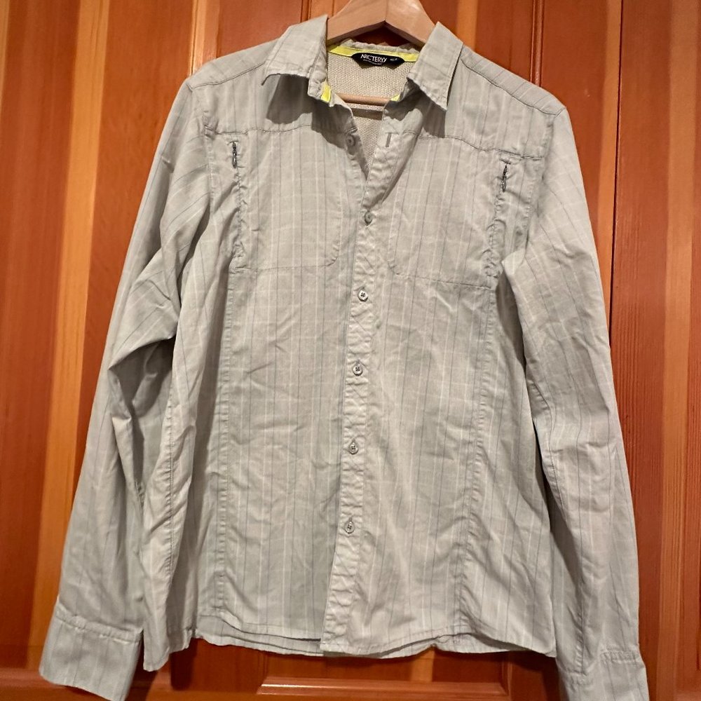 [Arc’teryx] Gray Men’s Button Up Shirt with Blue and Yellow Micro Plaid - Size M